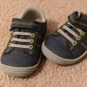 Stride Rite Surprize